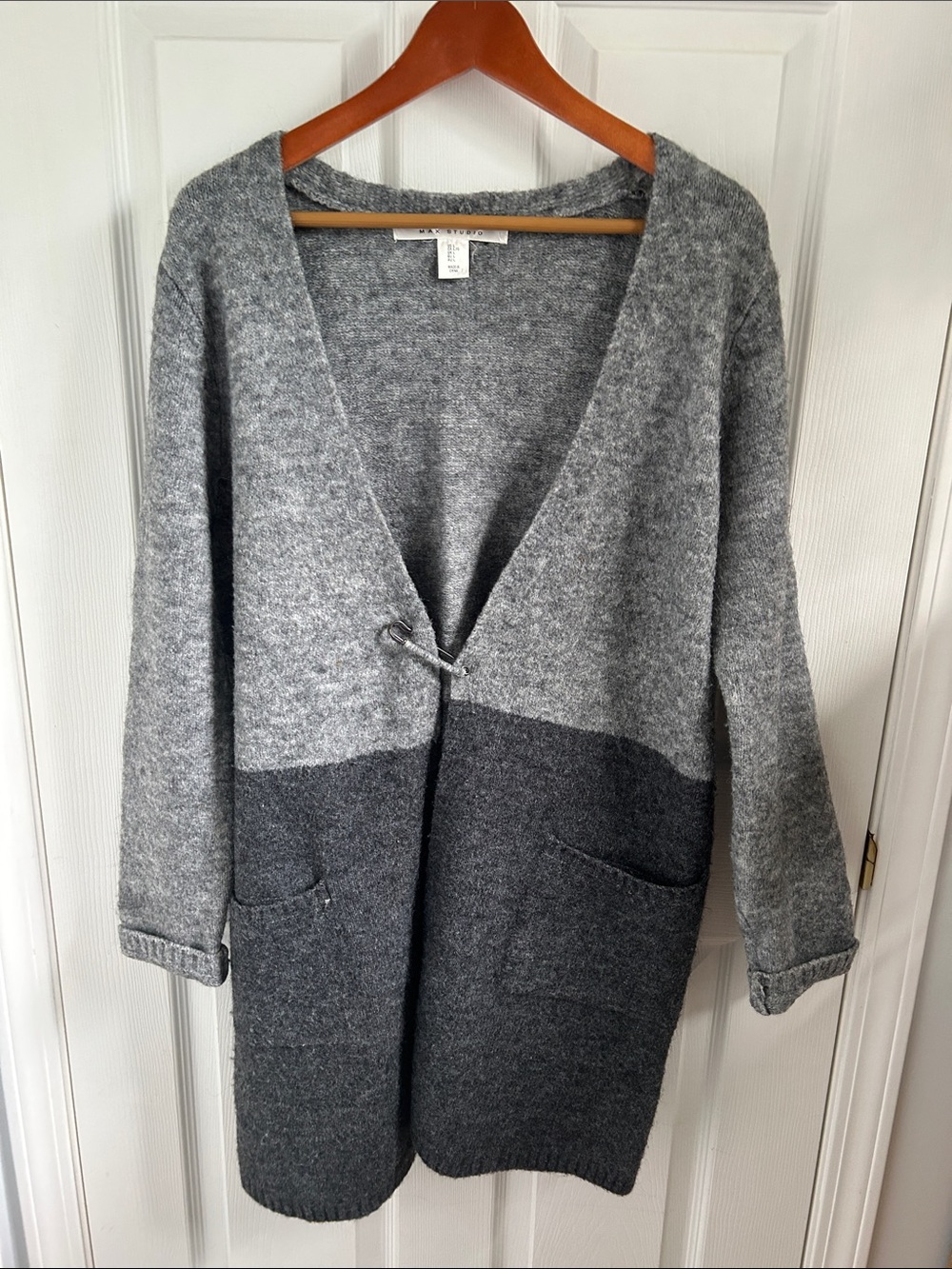 Max Studio Two-Tone Gray Open Cardigan